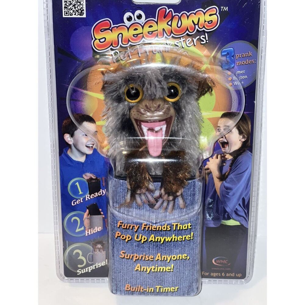 Sneekums Pet Pranksters Furry Friends Pop Up Surprise Prank Device “Snitch “